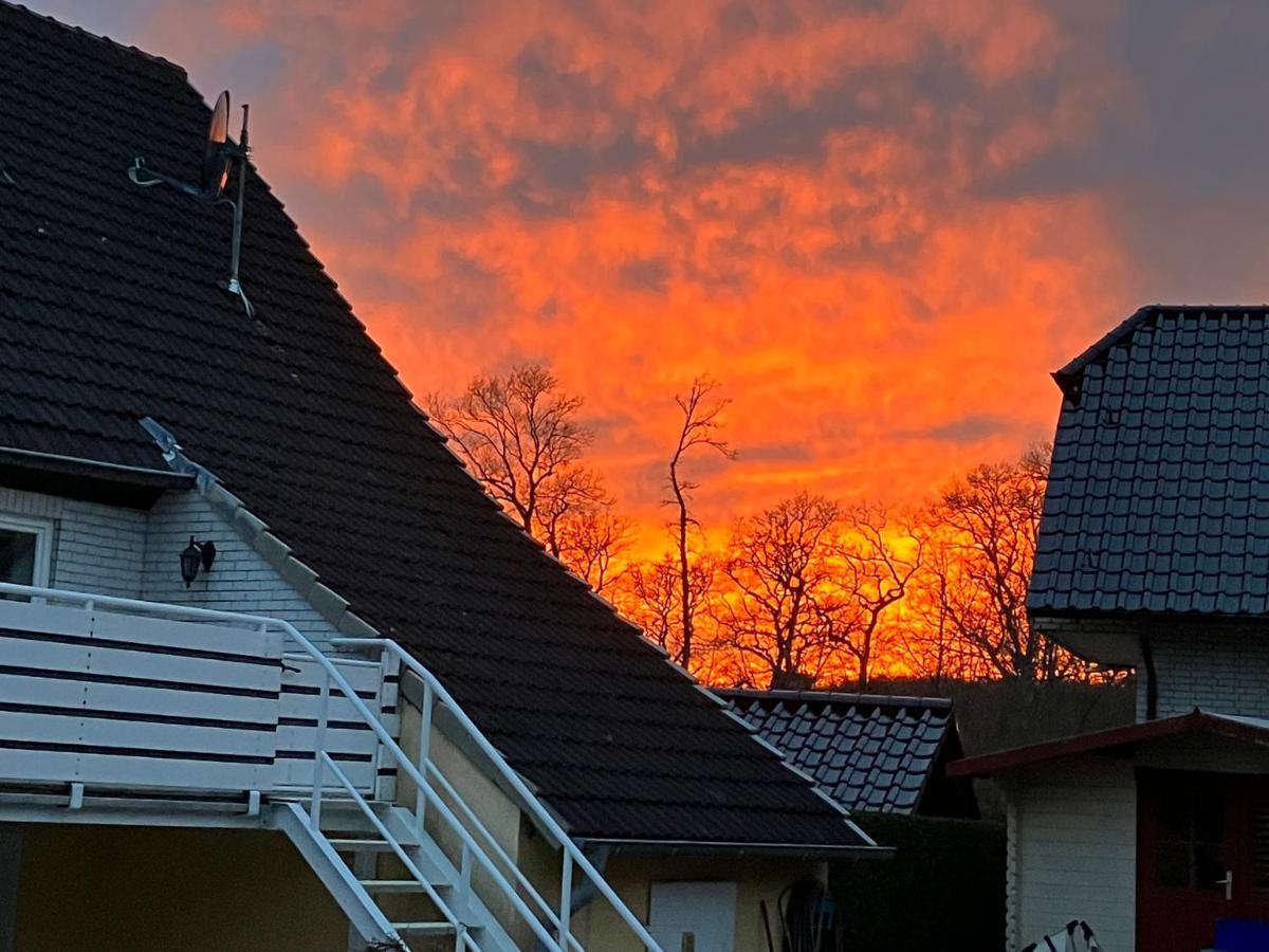 Ferienwohnung Im Gruenen Mit Balkon Herdecke Luaran gambar